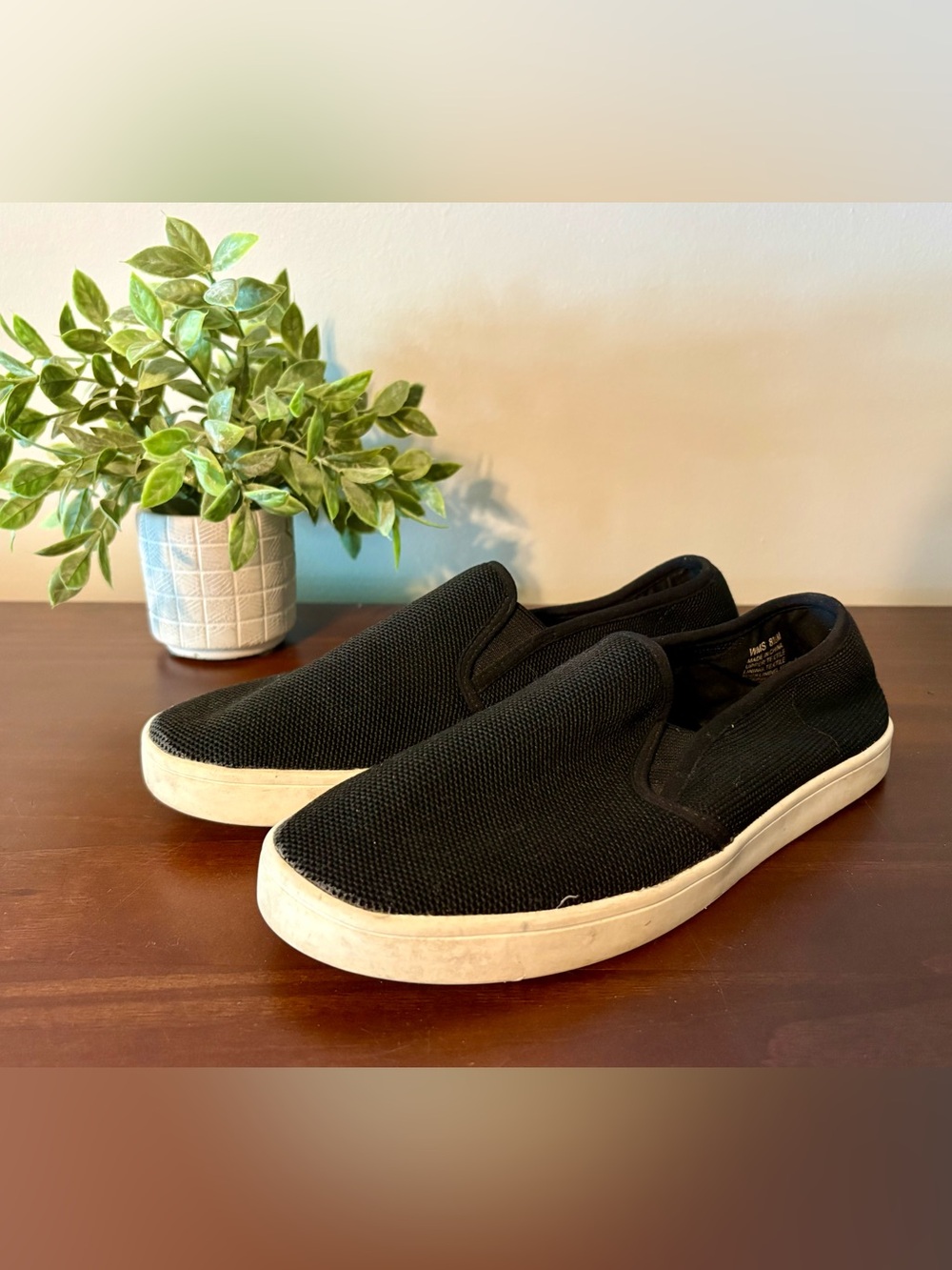 Men's Black Slip-On Canvas Sneakers